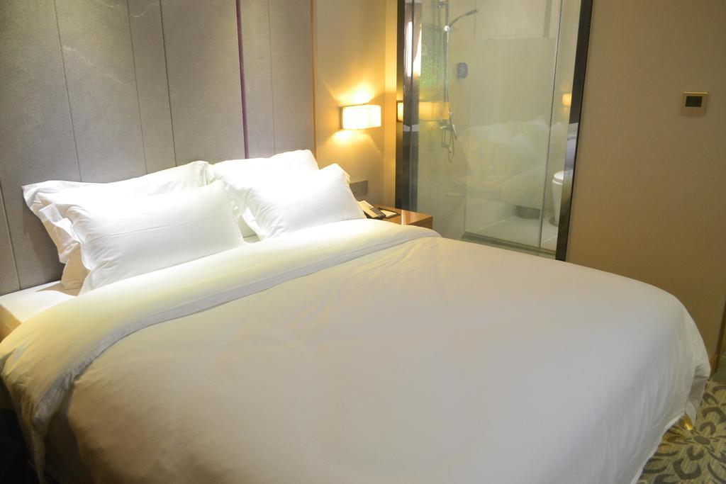 Lavande Hotel Zhuhai Gongbei Port Square Pokoj fotografie