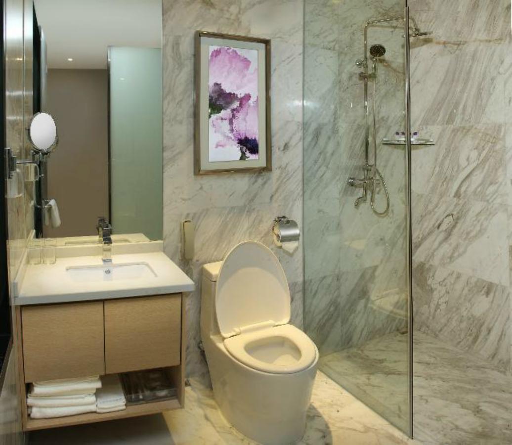 Lavande Hotel Zhuhai Gongbei Port Square Exteriér fotografie