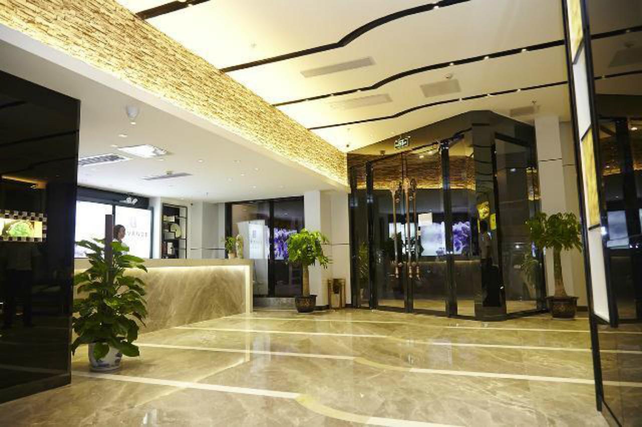 Lavande Hotel Zhuhai Gongbei Port Square Exteriér fotografie